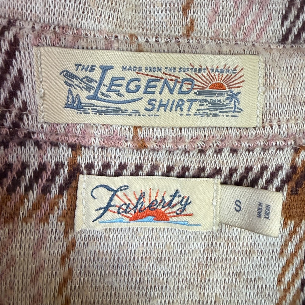 Faherty Legend Sweater Shirt Womens S Cranberry Haze Plaid Knit Excellent - Picture 3 of 9